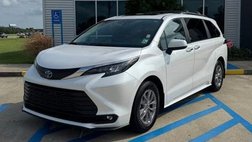 2025 Toyota Sienna XLE 7-Passenger
