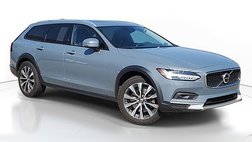 2021 Volvo V90 Cross Country T6