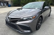 2024 Toyota Camry SE Nightshade