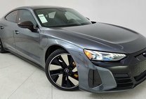 2022 Audi RS e-tron GT quattro