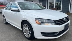 2012 Volkswagen Passat SE PZEV