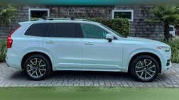 2018 Volvo XC90 T6 Momentum