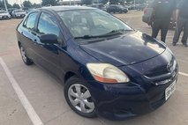 2008 Toyota Yaris Base