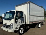 2020 Isuzu 16FT Box LIFTGATE V8