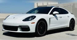 2018 Porsche Panamera 4