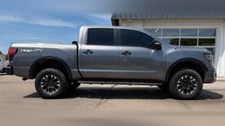 2020 Nissan Titan PRO-4X