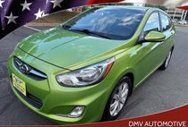 2013 Hyundai Accent SE