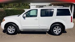 2009 Nissan Pathfinder SE 2WD Auto
