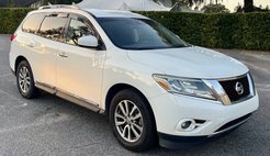 2016 Nissan Pathfinder SV