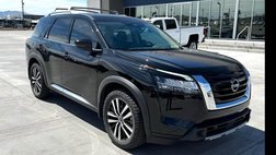 2023 Nissan Pathfinder Platinum