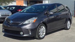 2014 Toyota Prius v Five