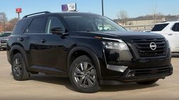 2025 Nissan Pathfinder SV