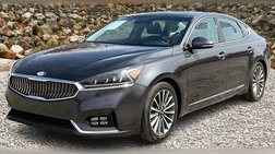2017 Kia Cadenza Technology