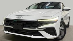 2025 Hyundai Elantra SE
