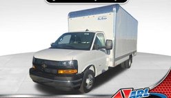 2025 Chevrolet Express 3500