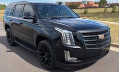 2016 Cadillac Escalade Luxury Collection