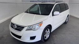 2011 Volkswagen Routan SE