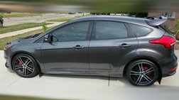2018 Ford Focus ST