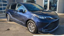 2021 Toyota Sienna XLE 7-Passenger