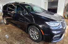 2022 Chrysler Pacifica Touring