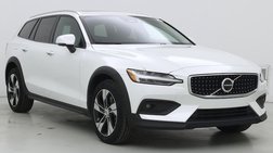 2024 Volvo V60 Cross Country B5 Plus