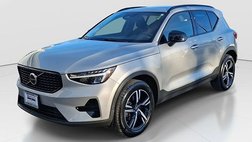 2024 Volvo XC40 B5 Core