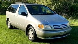 2002 Toyota Sienna LE