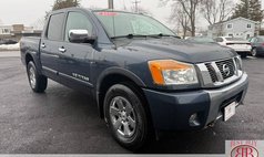 2015 Nissan Titan SV