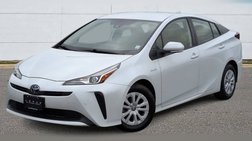 2022 Toyota Prius LE