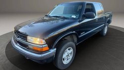 2001 Chevrolet S-10 LS