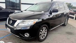2016 Nissan Pathfinder SV