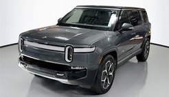 2024 Rivian R1S Adventure