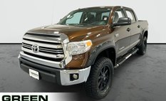 2017 Toyota Tundra SR5