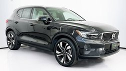 2023 Volvo XC40 B5 Ultimate Bright Theme
