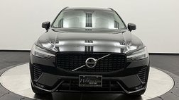 2023 Volvo XC60 B6 Ultimate Dark Theme