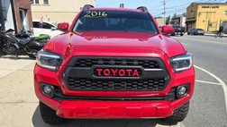2016 Toyota Tacoma SR