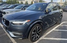 2019 Volvo XC90 T6 Momentum