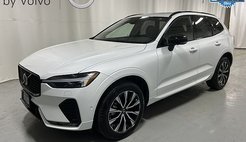 2025 Volvo XC60 B5 Core Dark Theme