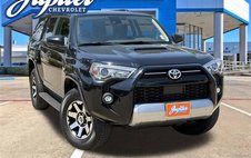 2023 Toyota 4Runner TRD Off-Road