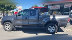 2011 Toyota Tacoma PreRunner V6