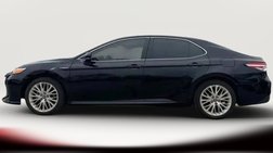 2020 Toyota Camry Hybrid XLE