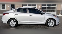 2022 Hyundai Accent SE