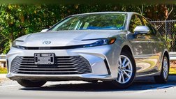 2025 Toyota Camry LE FWD