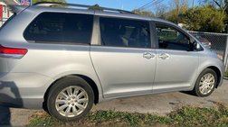 2012 Toyota Sienna LE 7-Passenger