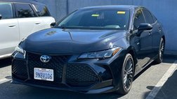 2019 Toyota Avalon Hybrid XSE