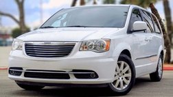 2016 Chrysler Town and Country Touring