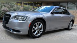2018 Chrysler 300 Touring