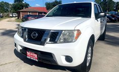 2014 Nissan Frontier SV Crew Cab 2WD