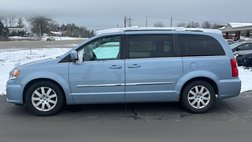 2013 Chrysler Town and Country Touring