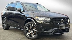 2023 Volvo XC90 Recharge T8 Plus Dark Theme